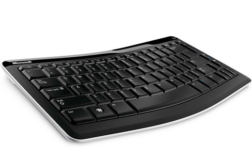 Pour 62€ vous avez le clavier pliant de Microsoft qui se connecte à n’importe quel téléphone ou tablette